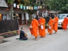 Die Mönchsprozession in Luang Prabang Die Mönchsprozession in Luang Prabang