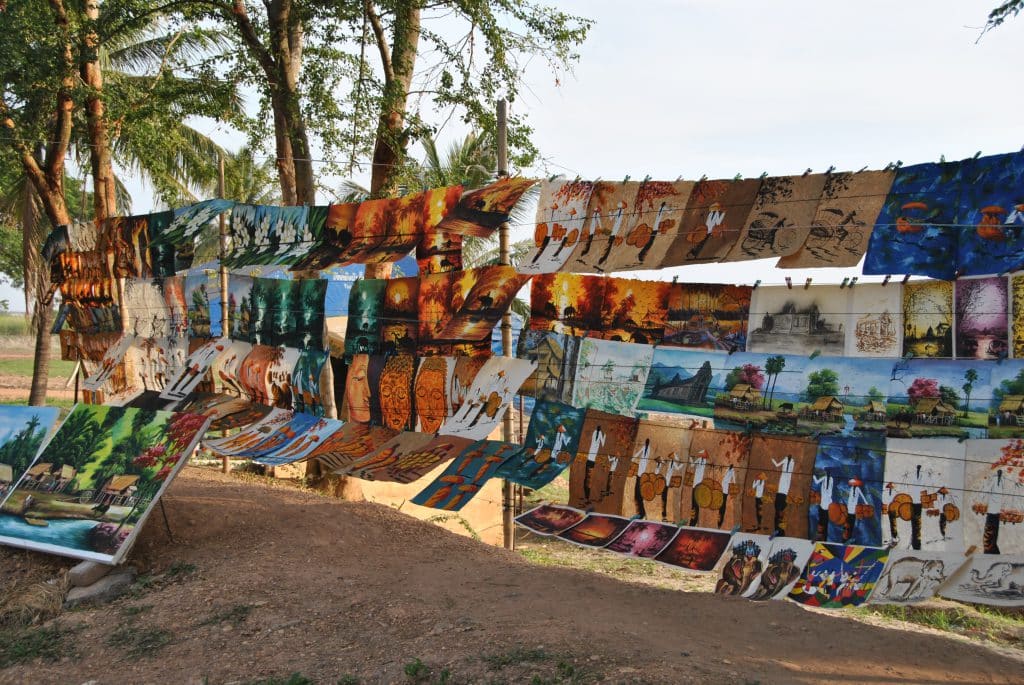 Kunst und Kultur werden in Laos maßgeblich von den Nachbarländern beeinflusst